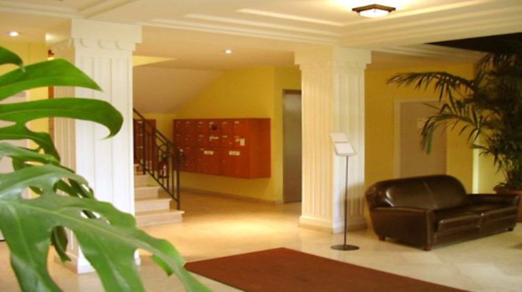 Ma-Cabane - Location Divers Rueil-Malmaison, 18 m²