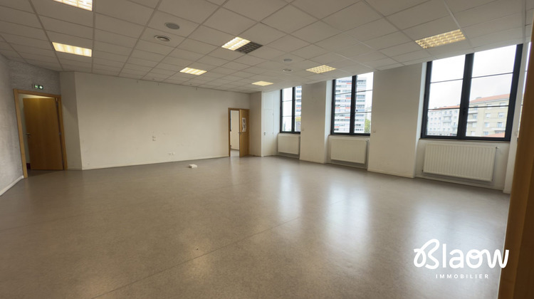 Ma-Cabane - Location Divers Saint-Étienne, 630 m²