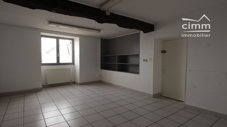 Ma-Cabane - Location Divers Saint-Étienne-de-Saint-Geoirs, 139 m²