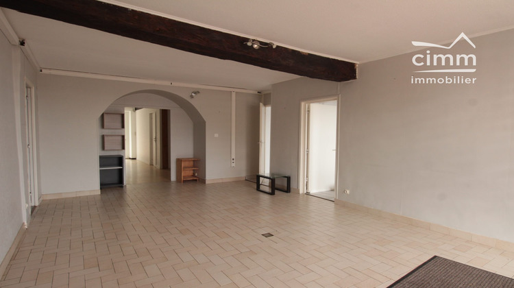 Ma-Cabane - Location Divers Saint-Étienne-de-Saint-Geoirs, 139 m²