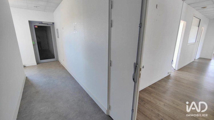 Ma-Cabane - Location Divers Saint-Avertin, 365 m²