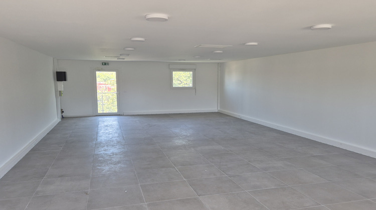 Ma-Cabane - Location Divers Saint-Cannat, 67 m²