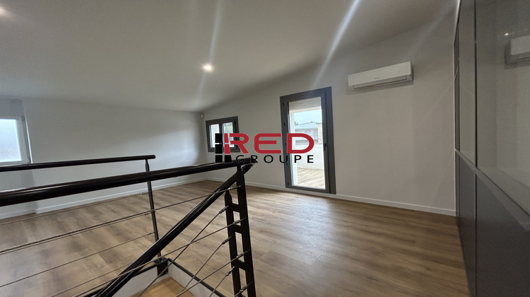 Ma-Cabane - Location Divers Saint-Cannat, 150 m²