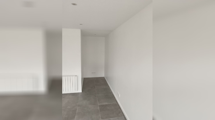 Ma-Cabane - Location Divers Saint-Cyr-l'École, 54 m²