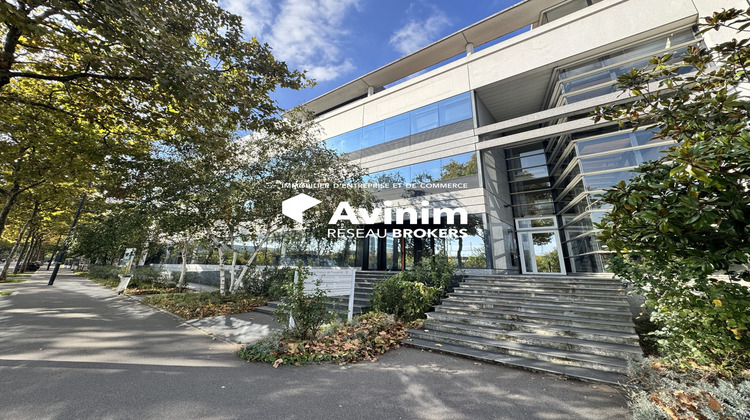 Ma-Cabane - Location Divers Saint-Denis, 700 m²