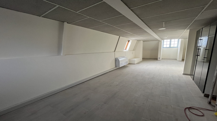 Ma-Cabane - Location Divers Saint-Denis, 120 m²