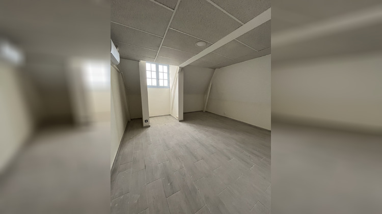 Ma-Cabane - Location Divers Saint-Denis, 120 m²
