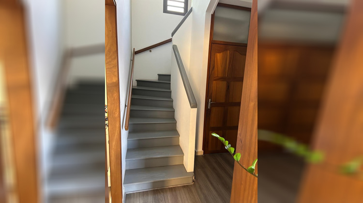 Ma-Cabane - Location Divers Saint-Denis, 100 m²