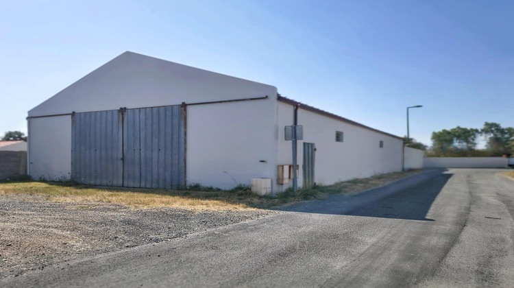 Ma-Cabane - Location Divers Saint-Etienne-de-Mer-Morte, 248 m²