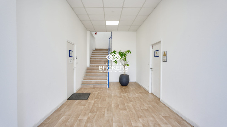 Ma-Cabane - Location Divers Saint-Genis-Laval, 126 m²