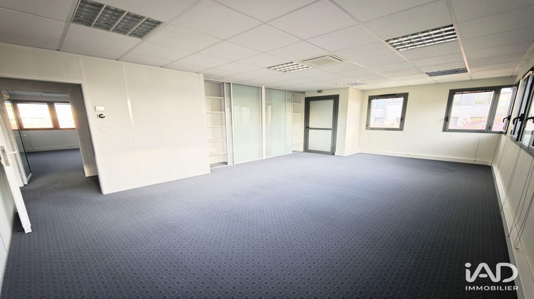 Ma-Cabane - Location Divers Saint-Grégoire, 248 m²