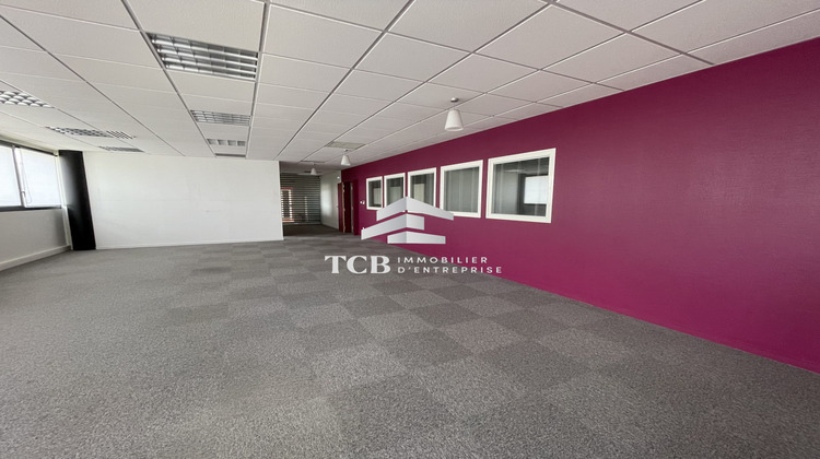 Ma-Cabane - Location Divers Saint-Herblain, 708 m²