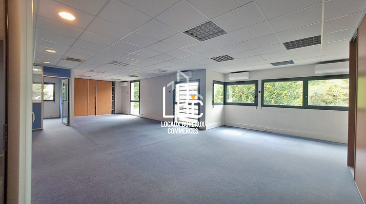 Ma-Cabane - Location Divers Saint-Herblain, 203 m²