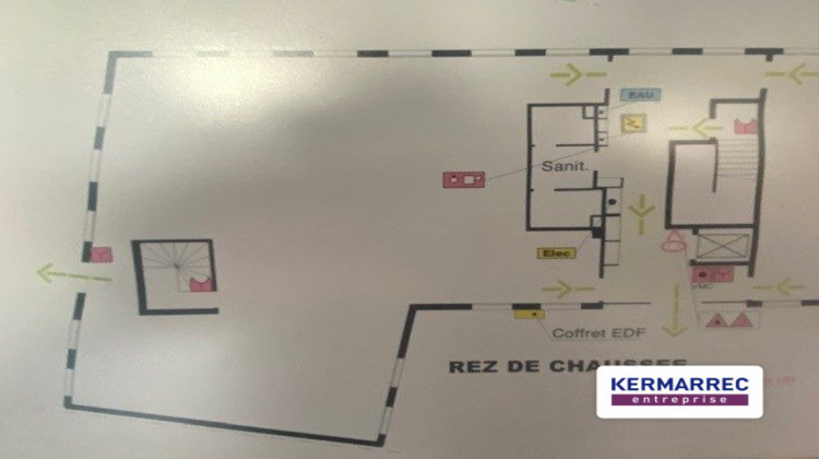 Ma-Cabane - Location Divers Saint-Jacques-de-la-Lande, 698 m²