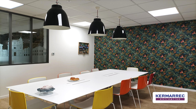 Ma-Cabane - Location Divers Saint-Jacques-de-la-Lande, 715 m²