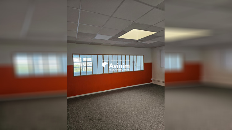 Ma-Cabane - Location Divers Saint-Jacques-de-la-Lande, 231 m²