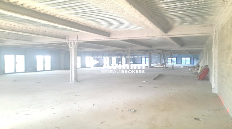 Ma-Cabane - Location Divers Saint-Jean-le-Blanc, 650 m²