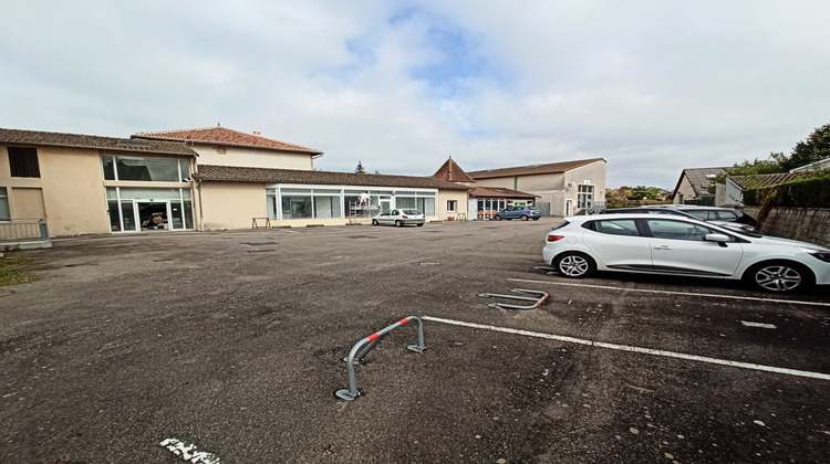 Ma-Cabane - Location Divers Saint-Junien, 75 m²