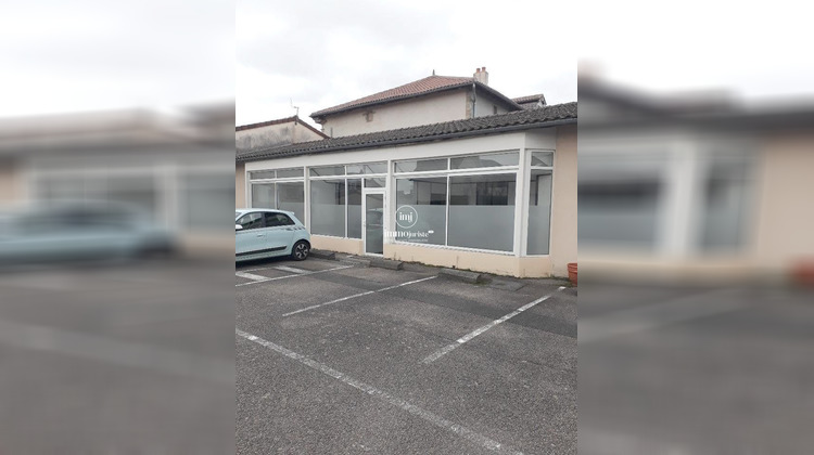 Ma-Cabane - Location Divers Saint-Junien, 151 m²