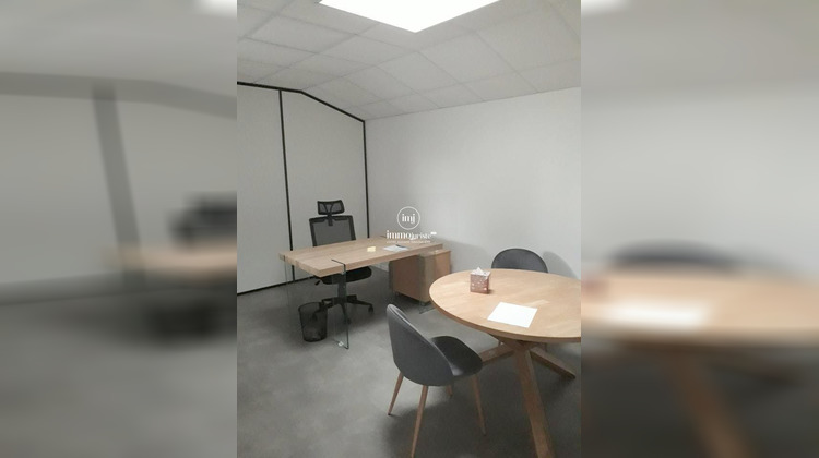 Ma-Cabane - Location Divers Saint-Junien, 151 m²