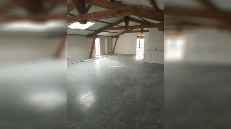 Ma-Cabane - Location Divers Saint-Junien, 140 m²