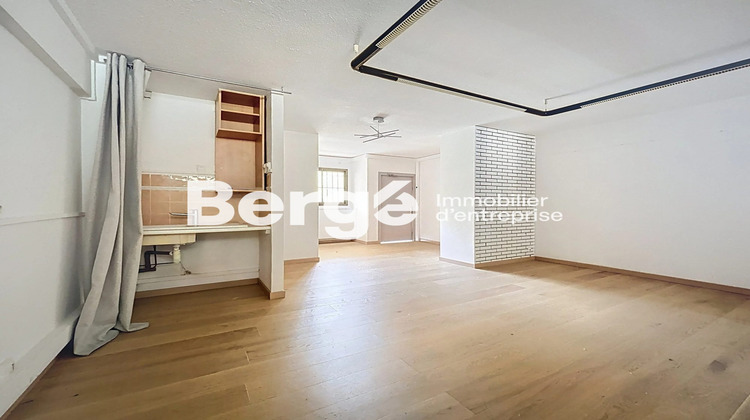 Ma-Cabane - Location Divers Saint-Laurent-du-Var, 70 m²