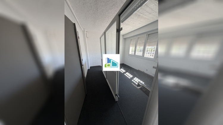Ma-Cabane - Location Divers Saint-Laurent-du-Var, 75 m²