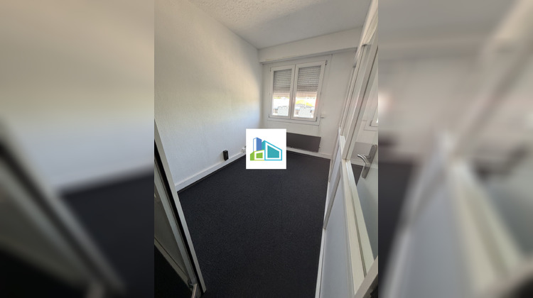 Ma-Cabane - Location Divers Saint-Laurent-du-Var, 75 m²