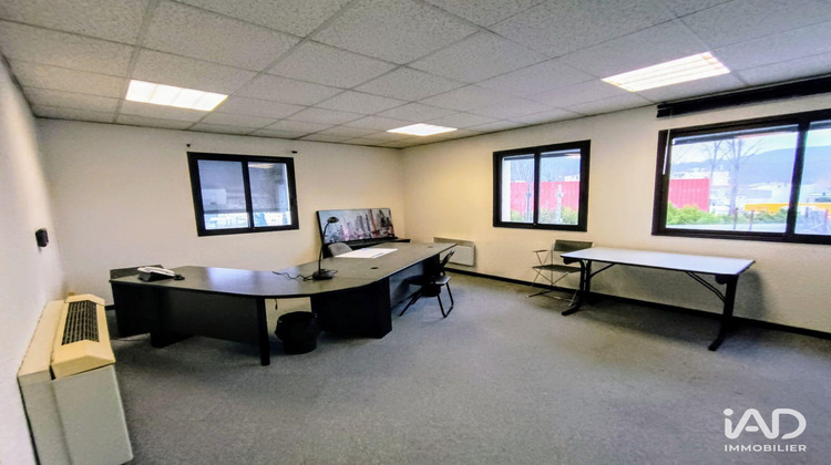 Ma-Cabane - Location Divers Saint-Martin-d'Hères, 200 m²