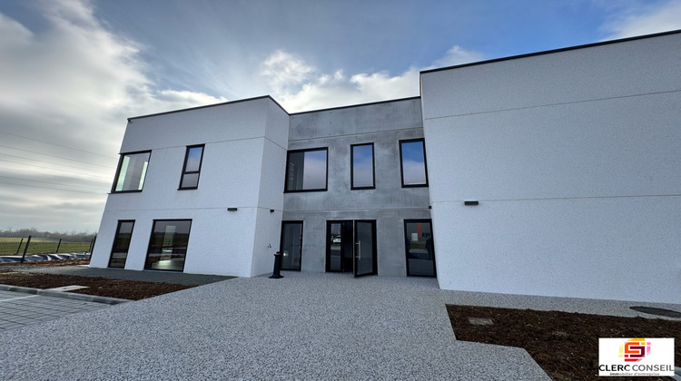 Ma-Cabane - Location Divers Saint-Martin-du-Vivier, 456 m²