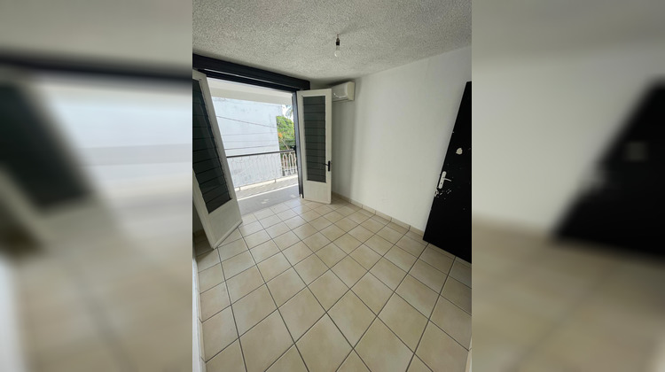 Ma-Cabane - Location Divers Saint-Paul, 100 m²