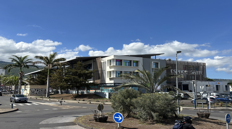 Ma-Cabane - Location Divers Saint-Paul, 120 m²