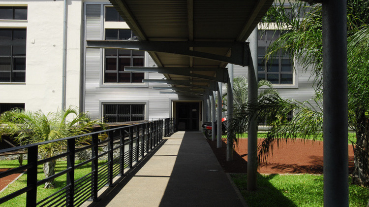 Ma-Cabane - Location Divers Saint-Paul, 120 m²