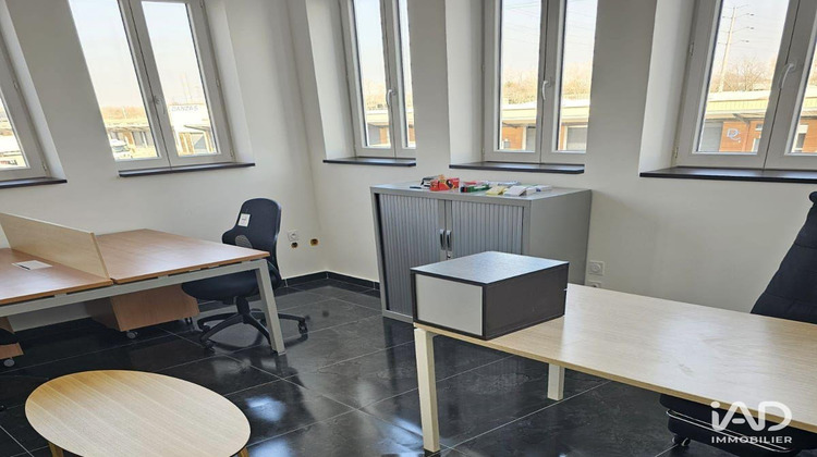 Ma-Cabane - Location Divers Saint-Priest, 520 m²