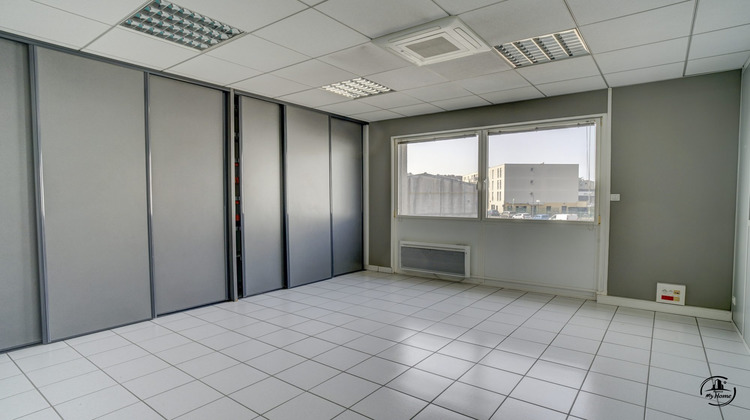 Ma-Cabane - Location Divers Saint-Priest-en-Jarez, 150 m²