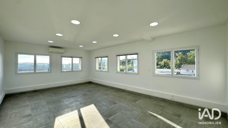 Ma-Cabane - Location Divers Saint-Restitut, 100 m²