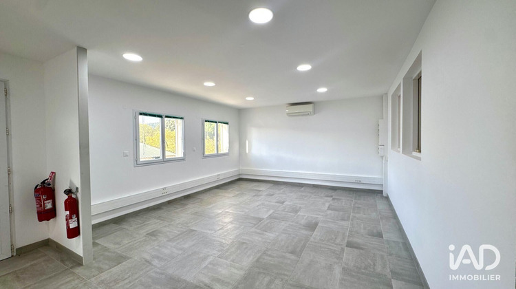 Ma-Cabane - Location Divers Saint-Restitut, 100 m²