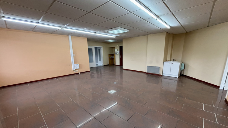 Ma-Cabane - Location Divers Sainte-Sigolène, 84 m²