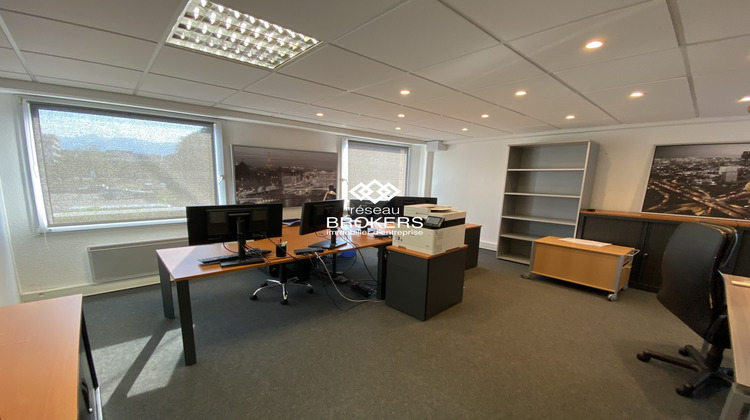 Ma-Cabane - Location Divers Seyssinet-Pariset, 260 m²