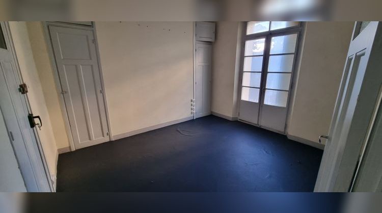 Ma-Cabane - Location Divers Toulon, 80 m²