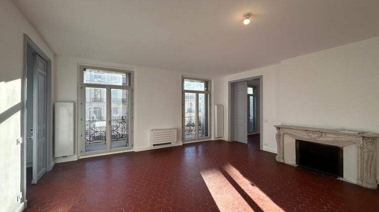 Ma-Cabane - Location Divers Toulon, 188 m²