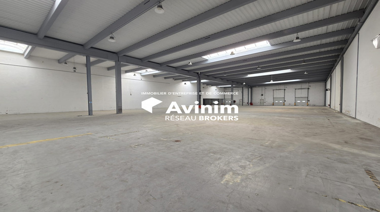 Ma-Cabane - Location Divers Tremblay-en-France, 3531 m²