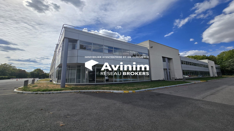 Ma-Cabane - Location Divers Tremblay-en-France, 3531 m²