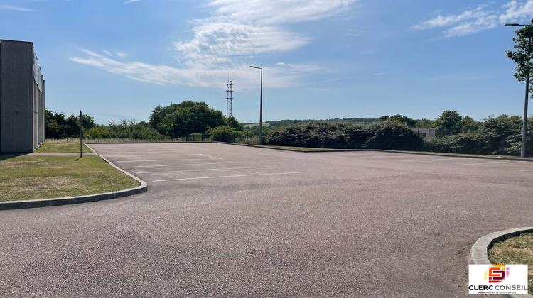 Ma-Cabane - Location Divers Val-de-Reuil, 970 m²