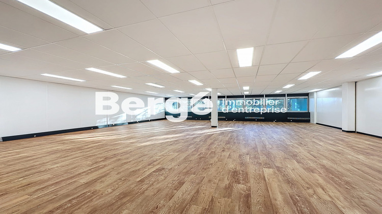 Ma-Cabane - Location Divers Valbonne, 625 m²