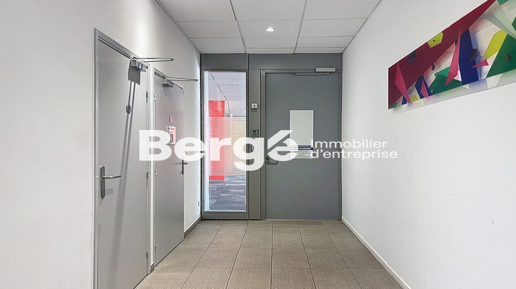 Ma-Cabane - Location Divers Valbonne, 280 m²