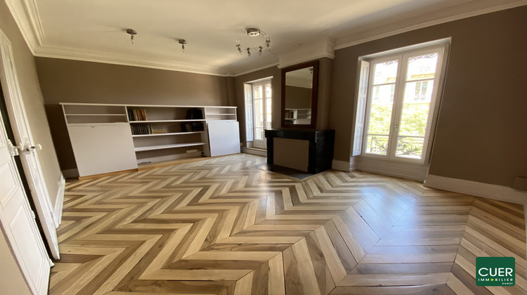 Ma-Cabane - Location Divers Valence, 235 m²
