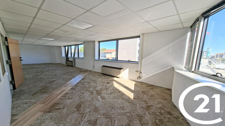 Ma-Cabane - Location Divers Valence, 597 m²
