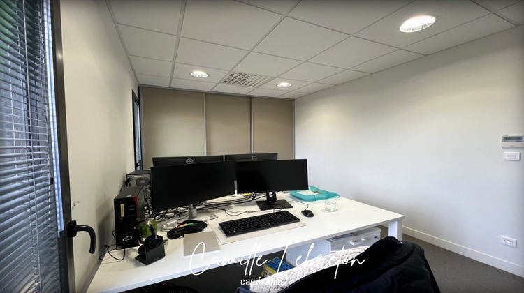 Ma-Cabane - Location Divers VALLET, 137 m²