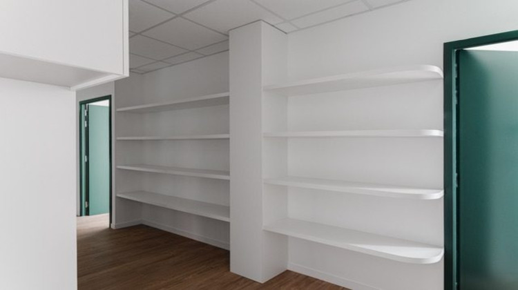 Ma-Cabane - Location Divers Vannes, 195 m²